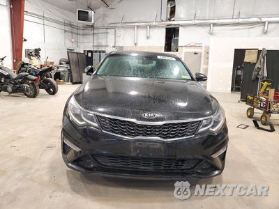 Piąte zdjęcie samochodu w środku: 2019 KIA OPTIMA LX VIN:5XXGT4L37KG299040 - miniatura