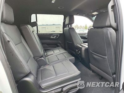 Zdjęcie 11 z 13 samochodu: 2023 CHEVROLET SUBURBAN K1500 LT VIN:1GNSKCKD0PR221549 - miniatura