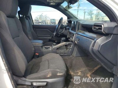 Zdjęcie 7 z 13 samochodu: 2025 TOYOTA 4RUNNER SR5 VIN:JTEVA5BR0S5052659 - miniatura