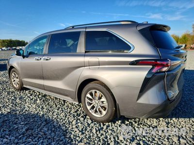 Drugie zdjęcie samochodu z przodu: 2026 TOYOTA SIENNA XLE 7-PASSENGER VIN:5TDYSKFC5TS250071 - miniatura