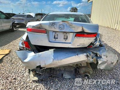 Zdjęcie 6 z 13 samochodu: 2012 HONDA ACCORD SE VIN:1HGCP2F68CA154570 - miniatura