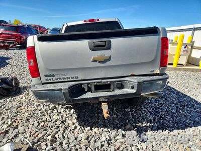 Zdjęcie 6 z 13 samochodu: 2011 CHEVROLET SILVERADO K1500 LT VIN:1GCPKSE37BF153000 - miniatura