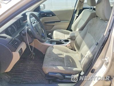 Zdjęcie 7 z 12 samochodu: 2017 HONDA ACCORD LX VIN:1HGCR2F33HA042332 - miniatura