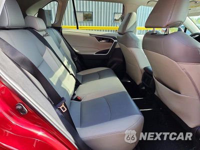 Zdjęcie 10 z 12 samochodu: 2021 TOYOTA RAV4 XLE PREMIUM VIN:2T3A1RFV0MW247318 - miniatura