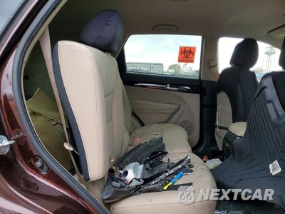Zdjęcie 11 z 13 samochodu: 2015 KIA SORENTO LX VIN:5XYKT3A60FG642922 - miniatura