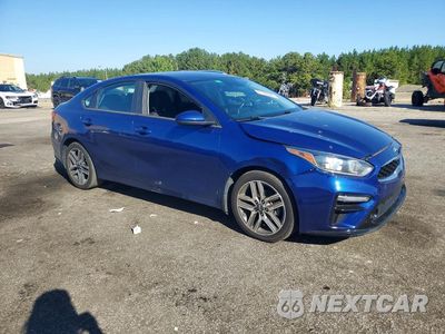 Czwarte zdjęcie samochodu z boku: 2019 KIA FORTE S VIN:3KPF34AD4KE063140 - miniatura