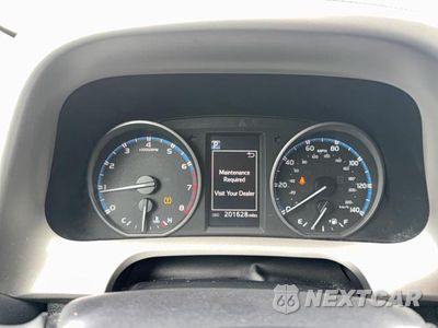 Zdjęcie 8 z 14 samochodu: 2017 TOYOTA RAV4 XLE VIN:2T3RFREVXHW580170 - miniatura