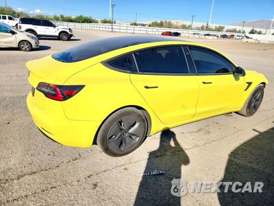 Trzecie zdjęcie samochodu z tyłu: 2020 TESLA MODEL 3 VIN:5YJ3E1EA4LF611967 - miniatura