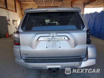 Zdjęcie 6 z 13 samochodu: 2021 TOYOTA 4RUNNER SR5 VIN:JTEEU5JR5M5247295 - miniatura