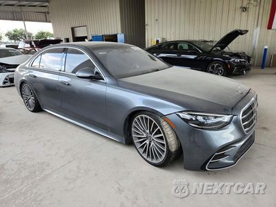 Czwarte zdjęcie samochodu z boku: 2022 MERCEDES-BENZ S 580 4MATIC VIN:W1K6G7GB6NA099694 - miniatura