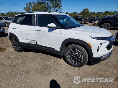 Czwarte zdjęcie samochodu z boku: 2026 CHEVROLET TRAILBLAZER LT VIN:KL79MPSL9TB205169 - miniatura