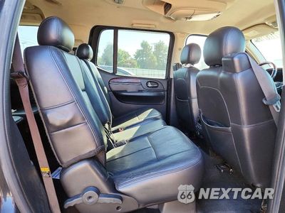 Zdjęcie 11 z 13 samochodu: 2005 GMC ENVOY DENALI XL VIN:1GKET66M956197687 - miniatura