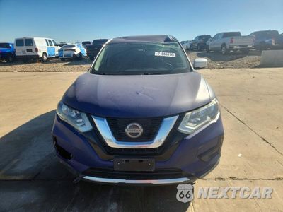 Piąte zdjęcie samochodu w środku: 2018 NISSAN ROGUE S VIN:5N1AT2MT9JC783956 - miniatura