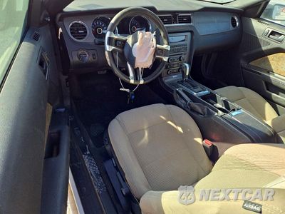 Zdjęcie 8 z 13 samochodu: 2014 FORD MUSTANG VIN:1ZVBP8AM7E5274758 - miniatura