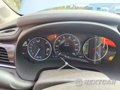 Zdjęcie 9 z 12 samochodu: 2019 BUICK LACROSSE PREFERRED VIN:1G4ZN5SZ2KU101596 - miniatura