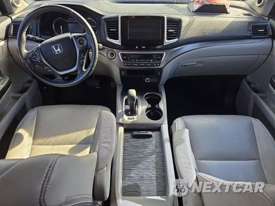 Zdjęcie 8 z 12 samochodu: 2018 HONDA PILOT EXL VIN:5FNYF5H54JB019801 - miniatura