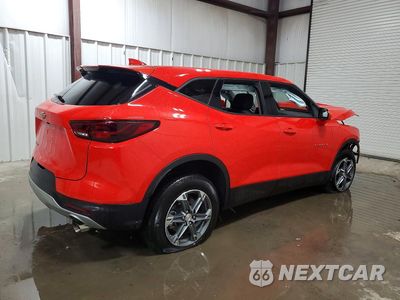 Trzecie zdjęcie samochodu z tyłu: 2026 CHEVROLET BLAZER 2LT VIN:3GNKBCR4XTS163012 - miniatura