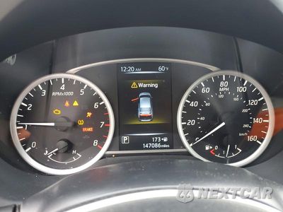 Zdjęcie 9 z 12 samochodu: 2017 NISSAN SENTRA SV VIN:3N1AB7AP3HY357485 - miniatura