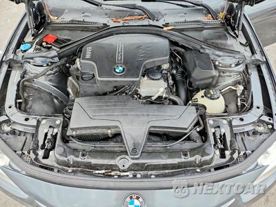 Zdjęcie 11 z 12 samochodu: 2018 BMW 320 I VIN:WBA8E1G52JNU90356 - miniatura
