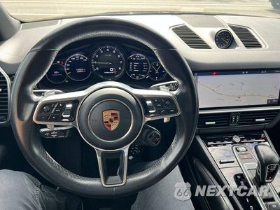 Zdjęcie 7 z 10 samochodu: 2019 PORSCHE CAYENNE SE HYBRID VIN:WP1AE2AY0KDA52163 - miniatura