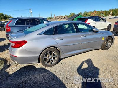 Trzecie zdjęcie samochodu z tyłu: 2018 HONDA ACCORD SPORT VIN:1HGCV1F32JA109059 - miniatura