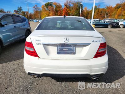 Zdjęcie 6 z 12 samochodu: 2014 MERCEDES-BENZ C 300 4MATIC VIN:WDDGF8AB0ER302943 - miniatura