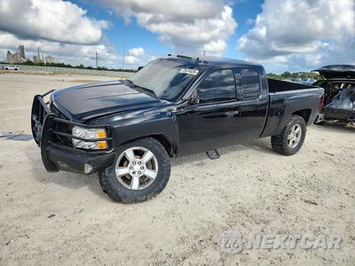 2013 CHEVROLET SILVERADO K1500 LT 1GCRKSE7XDZ240676 - główne zdjęcie licytacji z USA - miniatura