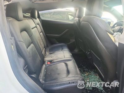 Zdjęcie 10 z 12 samochodu: 2021 TESLA MODEL Y VIN:5YJYGDEE0MF119250 - miniatura
