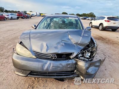 Piąte zdjęcie samochodu w środku: 2006 TOYOTA CAMRY LE VIN:4T1BE32K16U748831 - miniatura