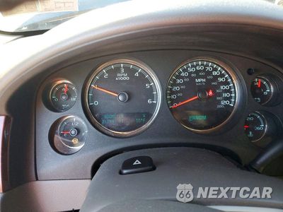 Zdjęcie 9 z 13 samochodu: 2010 CHEVROLET TAHOE K1500 LT VIN:1GNUKBE04AR162895 - miniatura