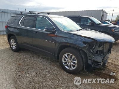 Czwarte zdjęcie samochodu z boku: 2021 CHEVROLET TRAVERSE LT VIN:1GNEVHKW0MJ176559 - miniatura