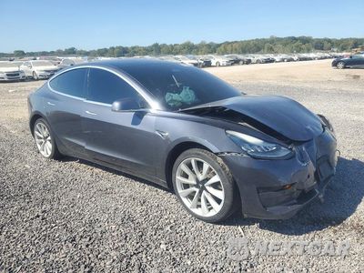 Czwarte zdjęcie samochodu z boku: 2020 TESLA MODEL 3 VIN:5YJ3E1EA7LF661147 - miniatura