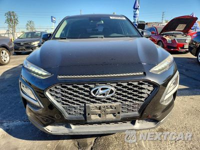 Piąte zdjęcie samochodu w środku: 2020 HYUNDAI KONA SE VIN:KM8K12AA6LU544181 - miniatura
