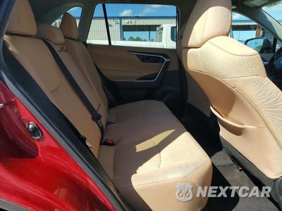 Zdjęcie 11 z 13 samochodu: 2020 TOYOTA RAV4 LE VIN:2T3H1RFV2LC065540 - miniatura