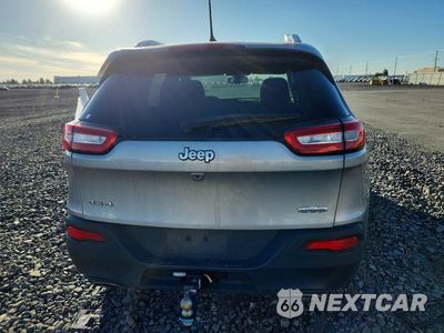 Zdjęcie 6 z 13 samochodu: 2017 JEEP CHEROKEE LATITUDE VIN:1C4PJMCS3HW648277 - miniatura