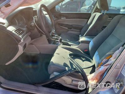 Zdjęcie 7 z 12 samochodu: 2012 HONDA ACCORD LX VIN:1HGCP2F3XCA012484 - miniatura
