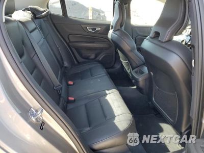 Zdjęcie 10 z 12 samochodu: 2020 VOLVO S60 T5 MOMENTUM VIN:7JR102FK7LG041327 - miniatura