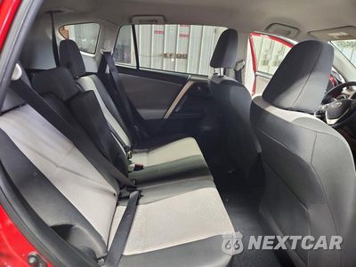Zdjęcie 11 z 13 samochodu: 2014 TOYOTA RAV4 LE VIN:JTMBFREV8ED071804 - miniatura