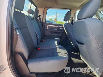 Zdjęcie 10 z 12 samochodu: 2013 RAM 1500 SLT VIN:1C6RR7LT0DS547962 - miniatura