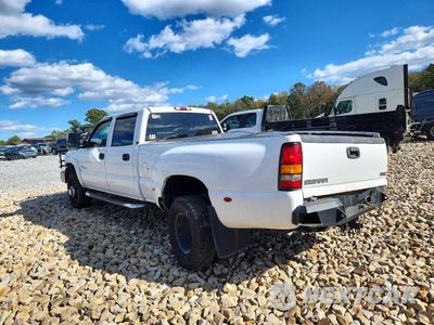 Drugie zdjęcie samochodu z przodu: 2004 GMC NEW SIERRA K3500 VIN:1GTJK33214F248175 - miniatura