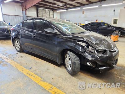 Czwarte zdjęcie samochodu z boku: 2015 HYUNDAI ELANTRA SE VIN:5NPDH4AE7FH650497 - miniatura