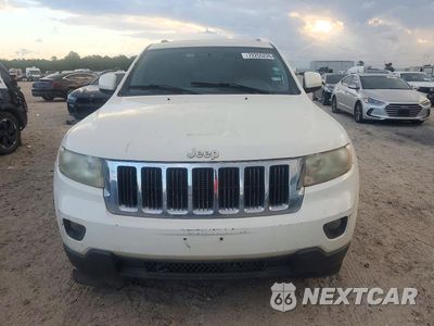 Piąte zdjęcie samochodu w środku: 2011 JEEP GRAND CHEROKEE LAREDO VIN:1J4RR4GG9BC551062 - miniatura