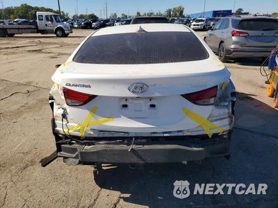Zdjęcie 6 z 12 samochodu: 2016 HYUNDAI ELANTRA VALUE EDITION VIN:5NPDH4AE3GH668397 - miniatura