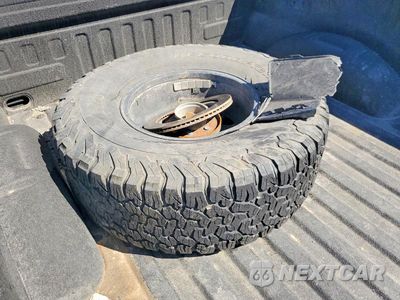 Zdjęcie 12 z 13 samochodu: 2021 FORD F150 RAPTOR VIN:1FTFW1RG8MFC95804 - miniatura