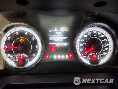 Zdjęcie 9 z 12 samochodu: 2014 RAM 3500 ST VIN:3C63R3GT7EG242797 - miniatura