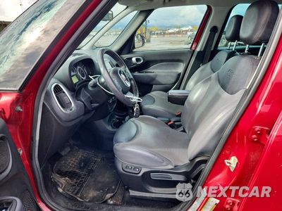 Zdjęcie 7 z 12 samochodu: 2014 FIAT 500L LOUNGE VIN:ZFBCFACH7EZ023705 - miniatura