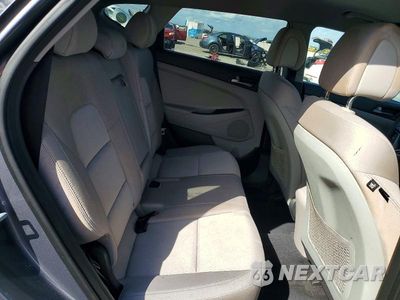 Zdjęcie 11 z 13 samochodu: 2018 HYUNDAI TUCSON SEL VIN:KM8J33A4XJU692949 - miniatura