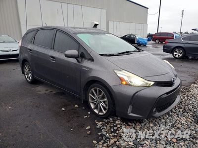 Czwarte zdjęcie samochodu z boku: 2015 TOYOTA PRIUS V FIVE VIN:JTDZN3EU1FJ037454 - miniatura