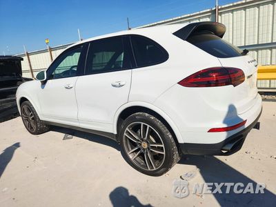 Drugie zdjęcie samochodu z przodu: 2018 PORSCHE CAYENNE VIN:WP1AA2A29JKA02475 - miniatura