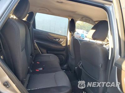 Zdjęcie 10 z 12 samochodu: 2019 NISSAN ROGUE SV VIN:JN8AT2MT6KW502463 - miniatura